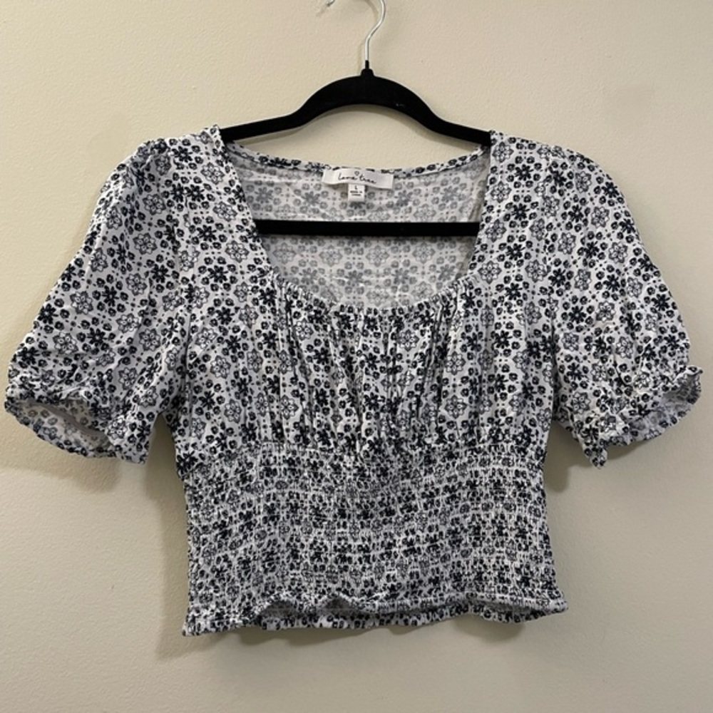 Love Tree Puff Sleeve Floral Crop Top - L
